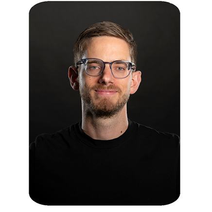 website headshot-klein.jpg